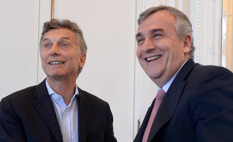 Morales también se despega de Macri